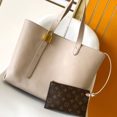 LV Shopping Bags